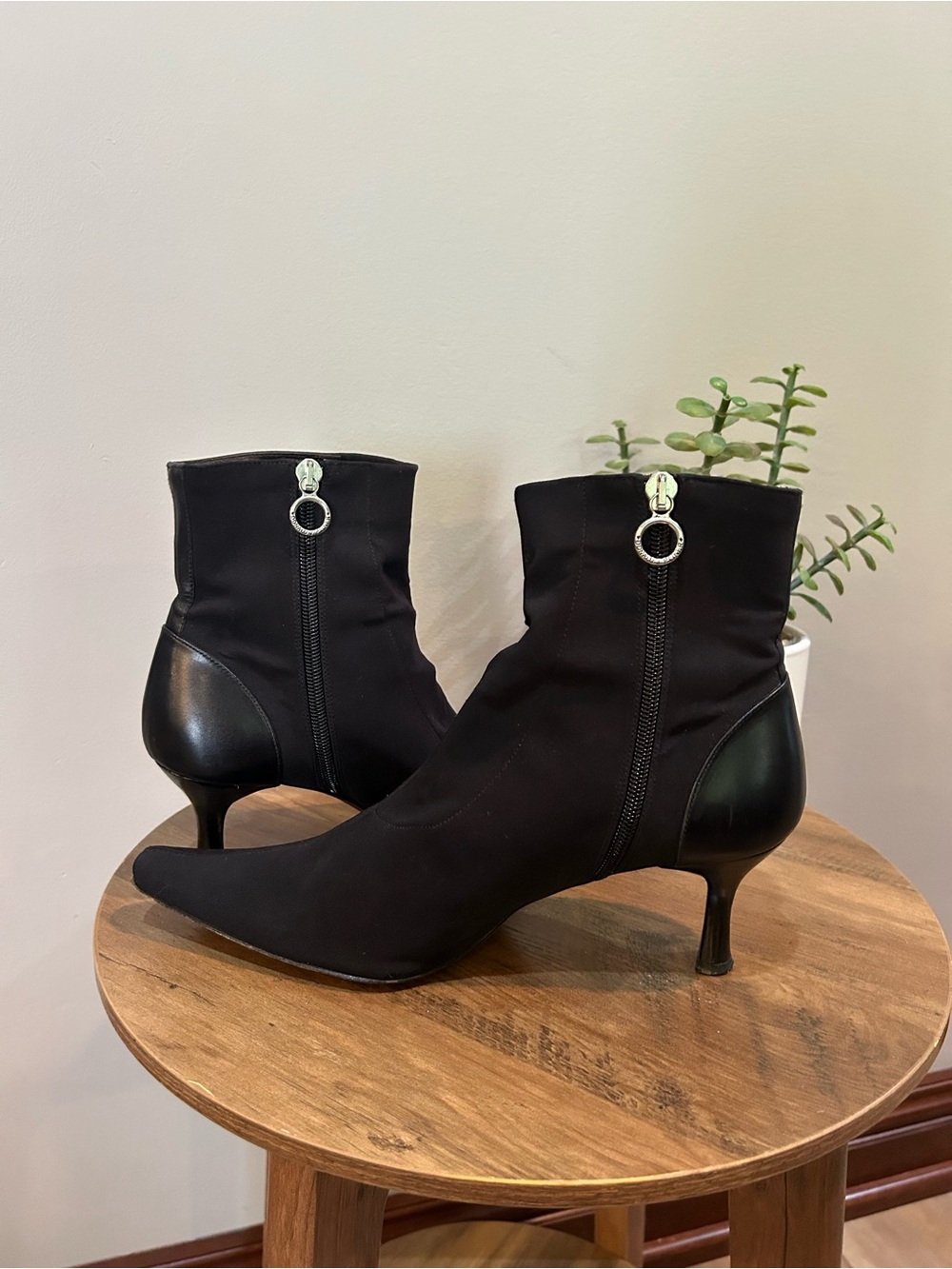 Donald J. Pliner LARAIN S1 Black Ankle Boots 9.5M Made in Spain